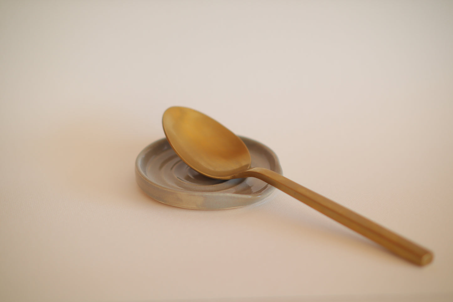 Silvermist Spoon Rest