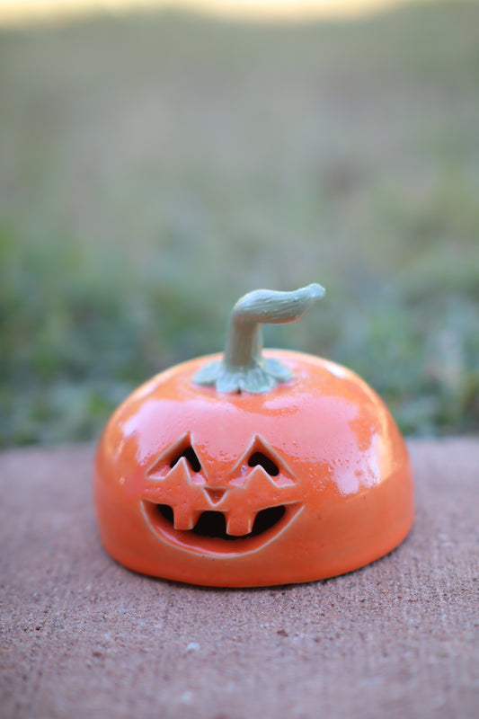 Small Jack-O-Lantern Luminary