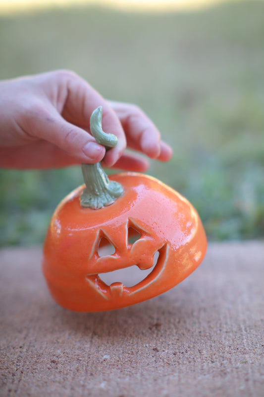 Small Jack-O-Lantern Luminary